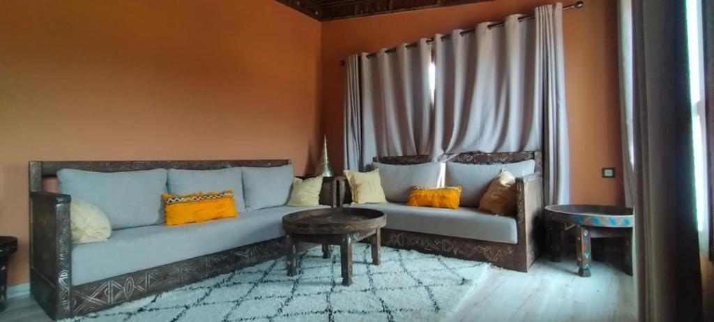 Chalets-Appartements Tourtite Ifrane  Exterior photo